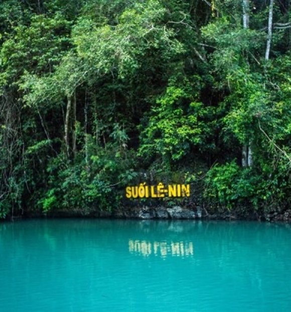 Tour du lịch Bắc Kạn - Ba Bể - Cao Bằng - Thác Bản Giốc - Hang Pác Pó Suối Lê Nin - Bắc Giang - Bắc Ninh 4n3đ